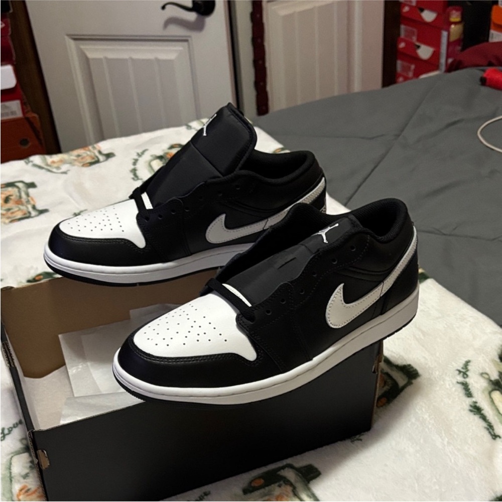 Jordans Black and White Sneakers - Picture 4 of 6